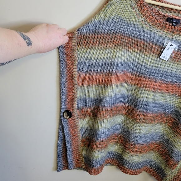The Limited Wool/Acrylic Striped Oversized Side Button Sweater Size M/L - Picture 2 of 8